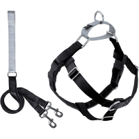 2 Hounds Design No Pull Dog Harness with Leash review